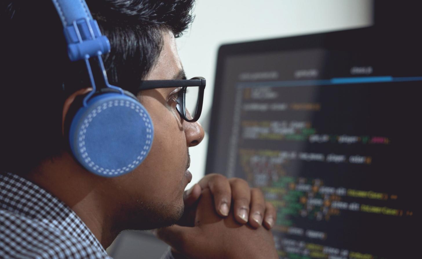 Proceso de implementación personalizado de gestión de gastos